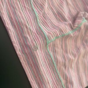 Lululemon Wunderunder tights. Size 8